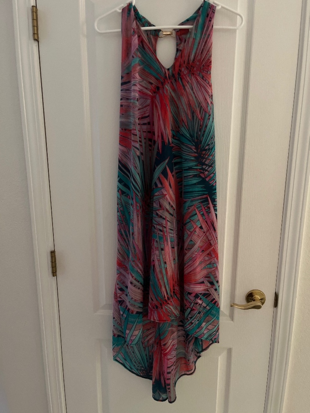 NWOT Jennifer Lopez Halter Dress